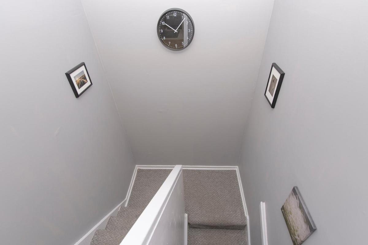 Lovely 2-Bed 20 Mins To Central London Exteriör bild