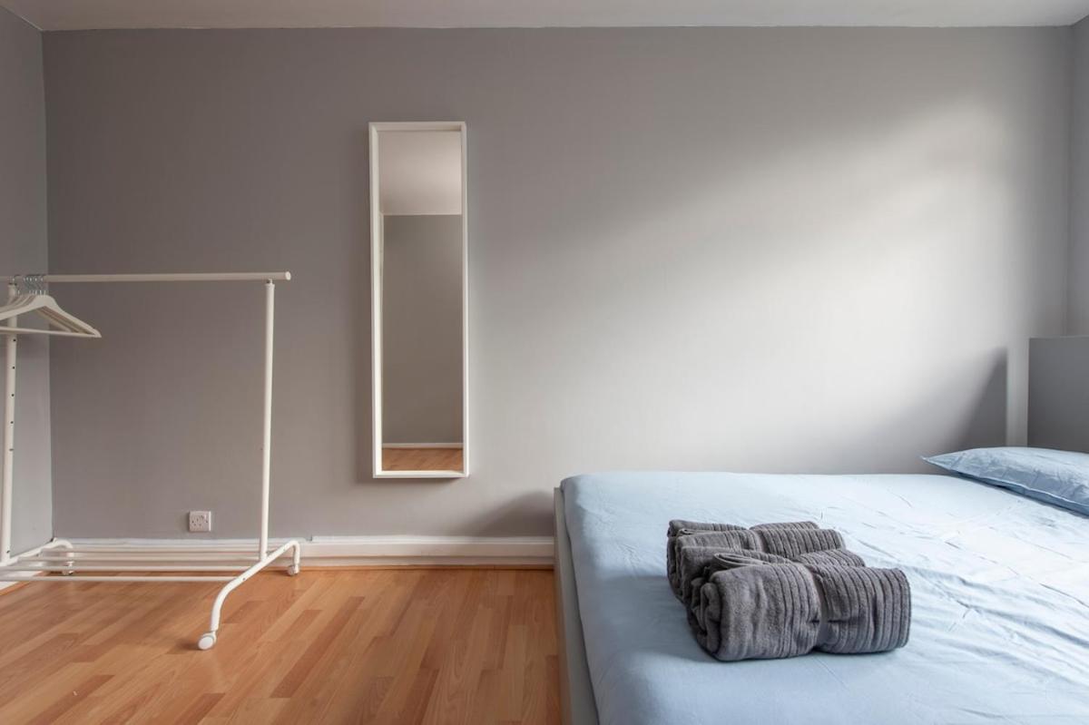 Lovely 2-Bed 20 Mins To Central London Exteriör bild