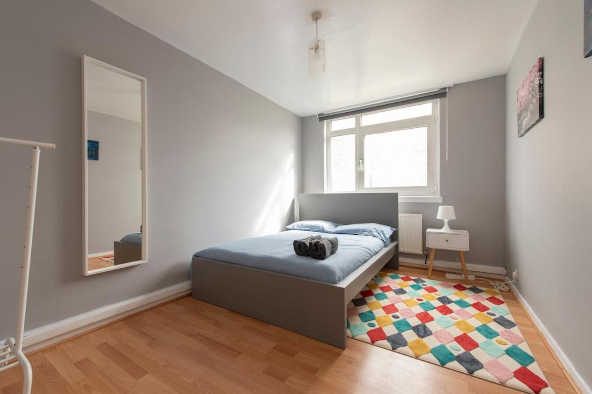 Lovely 2-Bed 20 Mins To Central London Exteriör bild