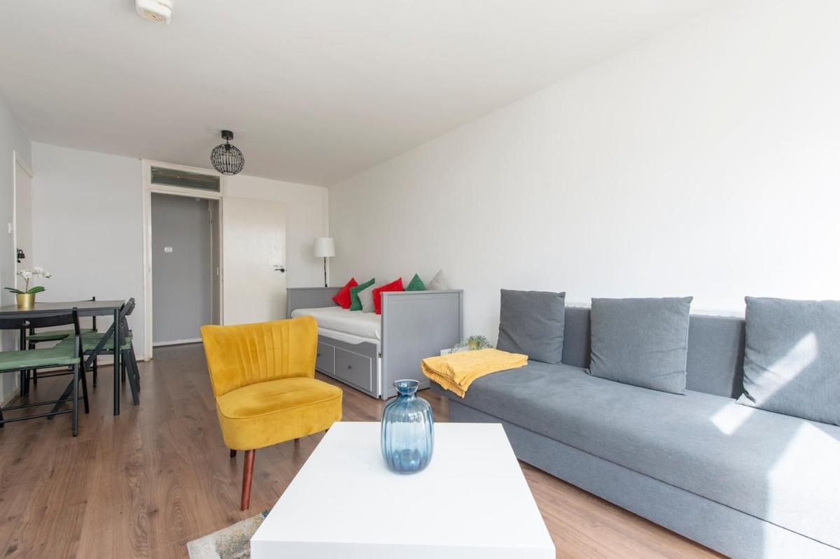 Lovely 2-Bed 20 Mins To Central London Exteriör bild